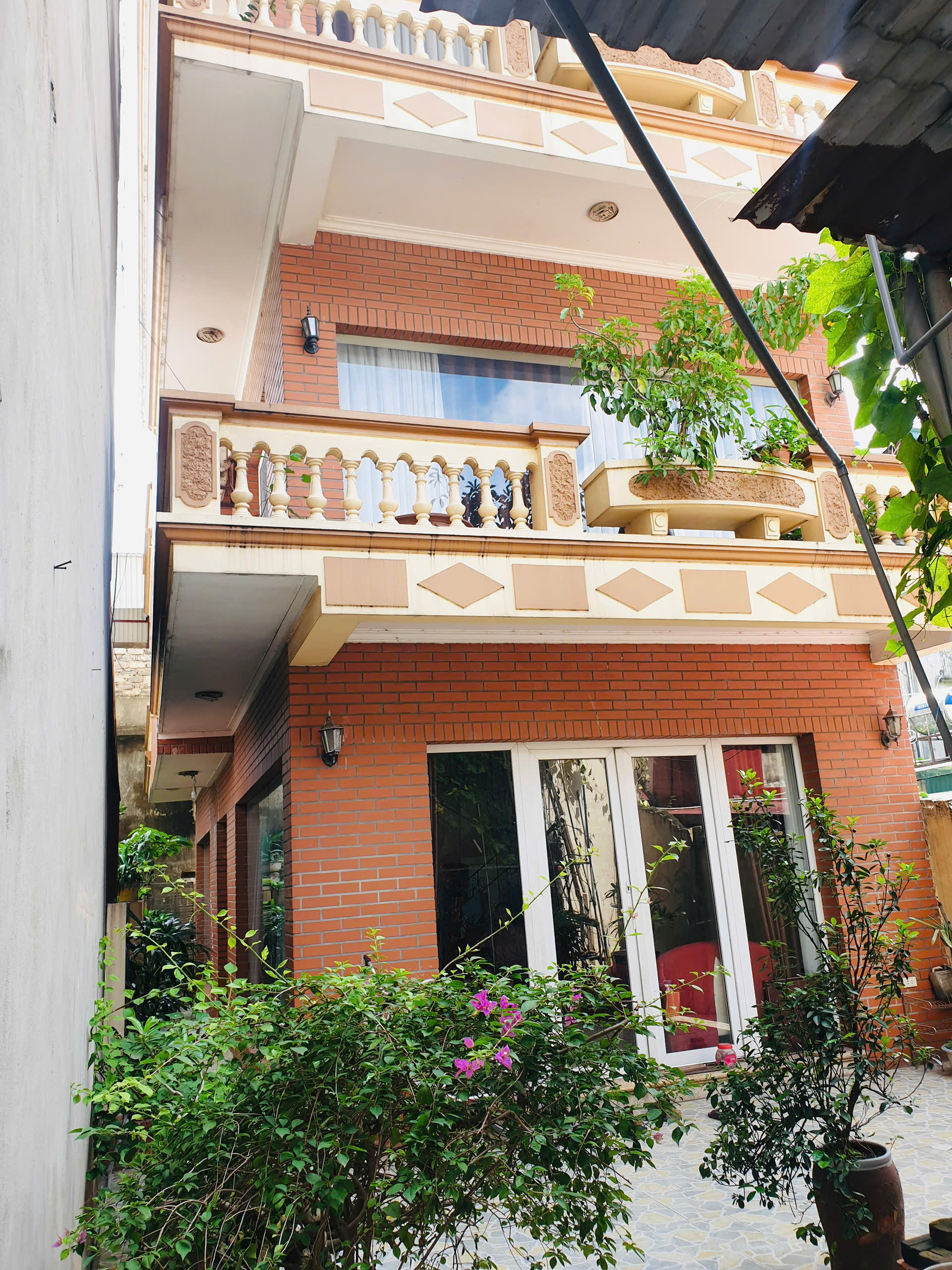 z7170321320424_8761b0fb04e11327ca10f279362ac47c