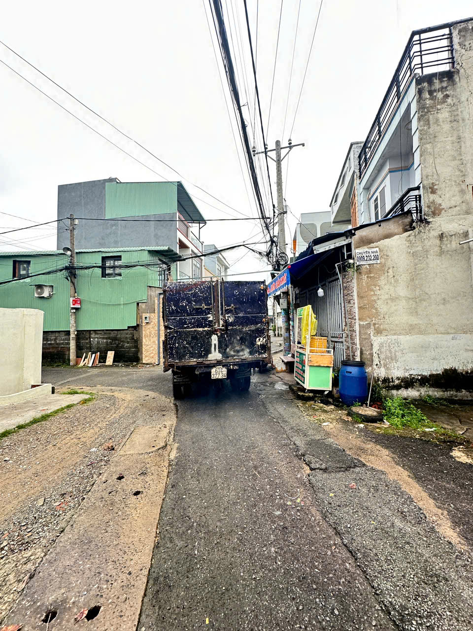 z7172686850901_4f0dc9f4cc2e8fd40ea483ca05e4e581