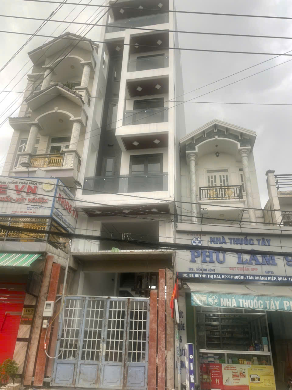 z7176521288240_fc8f60b5a8b3d7d8f79b204fb9270675