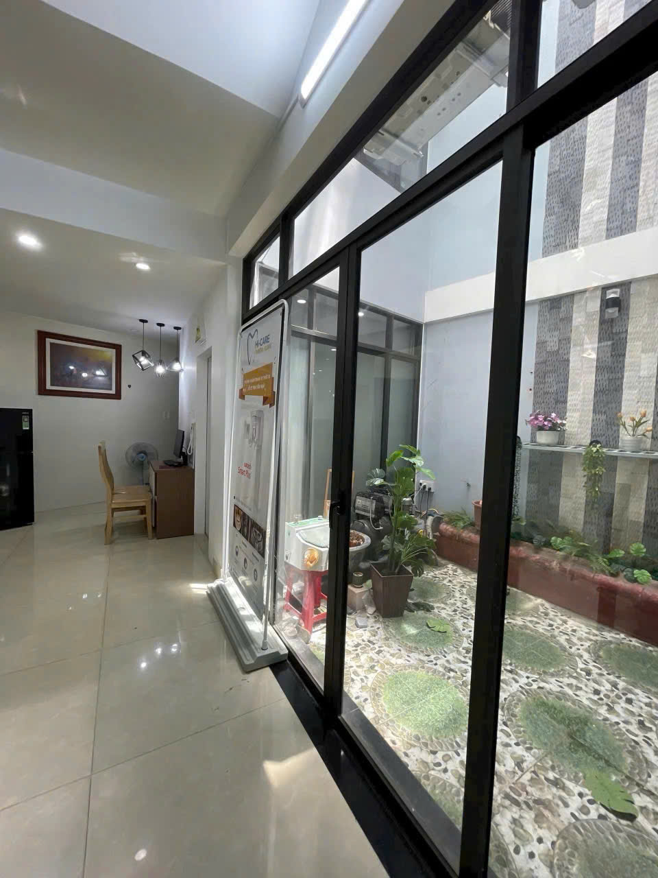 z7176994464810_b266339173bdc5a03c0ee0bbea4dfe00