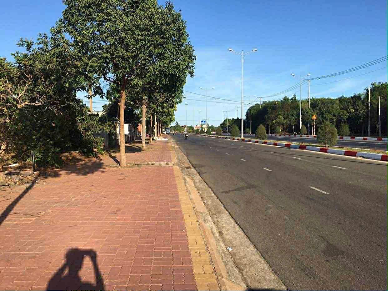 z7176999514265_23963679adbae9279593270b751dfd43