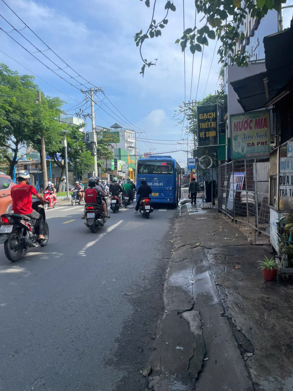 z7180188666563_e853511887638b6f5632ea68cc81a090