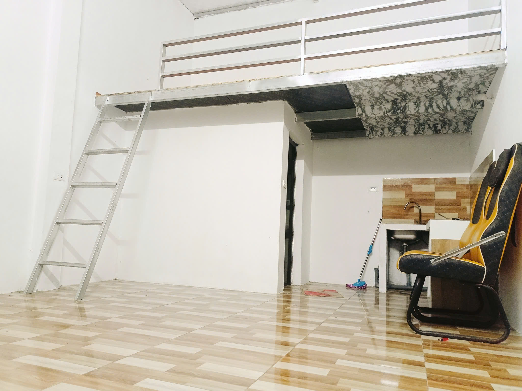 z7180325978503_675e998b1c5b30b2c662aad0b2b85347