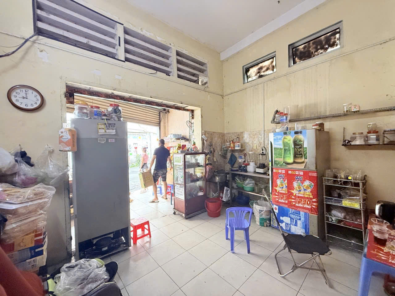 z7180634317349_97ab4d39bf18a6bc91c3e3a9c6b8fcbe