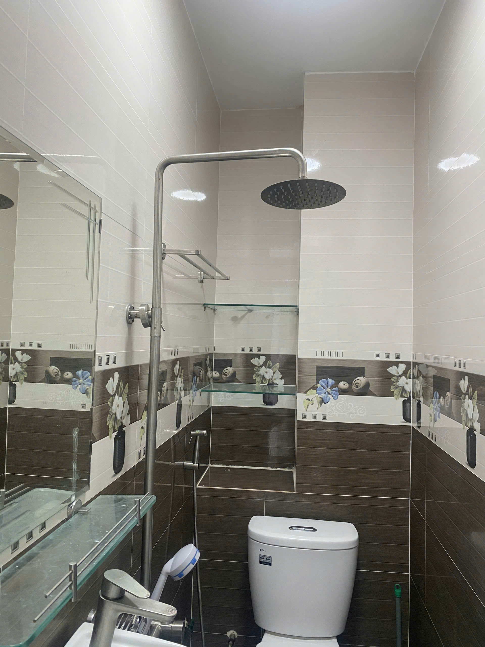 z7184302368438_05a03082bf9c1ca8c5f9b18081a1138a