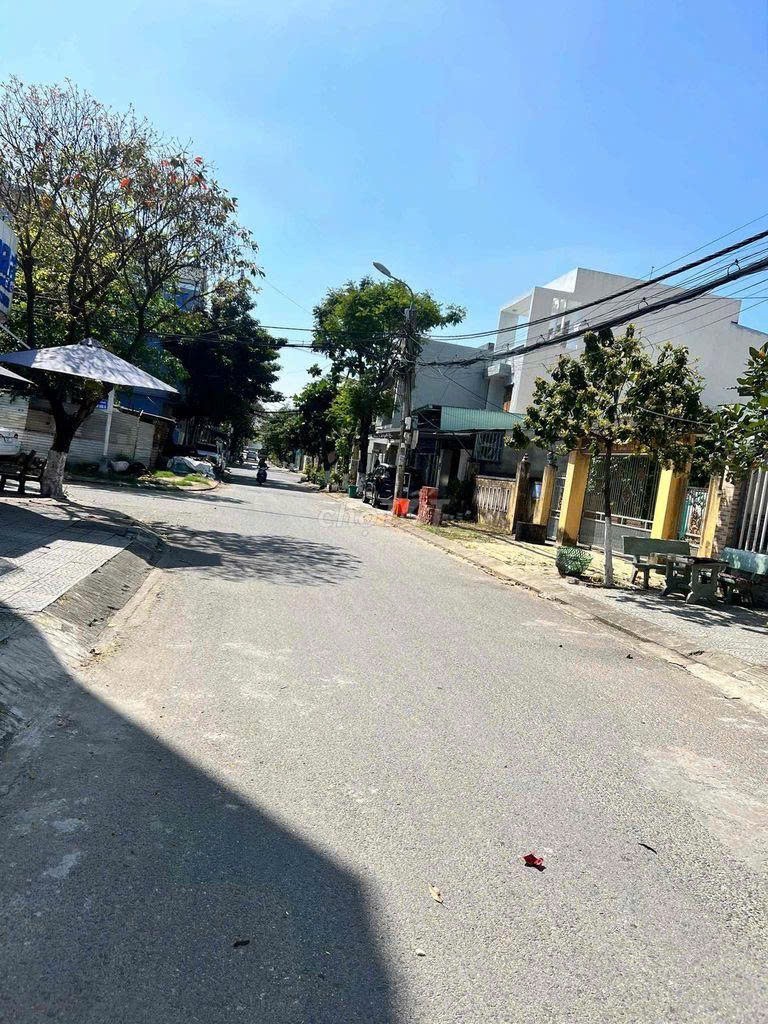 z7184487446131_e307a21528a940f1ca522333450f081f