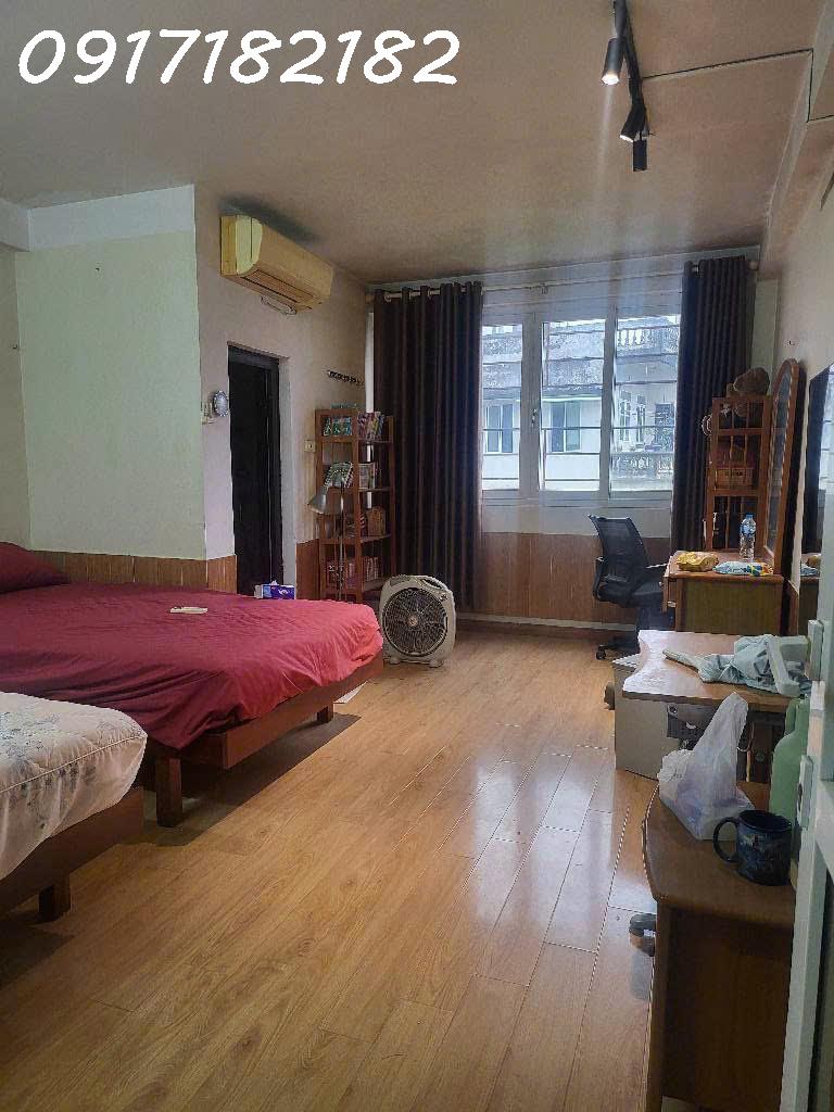 z7184530103589_745cb25434fd24b200946f7dbab01e57