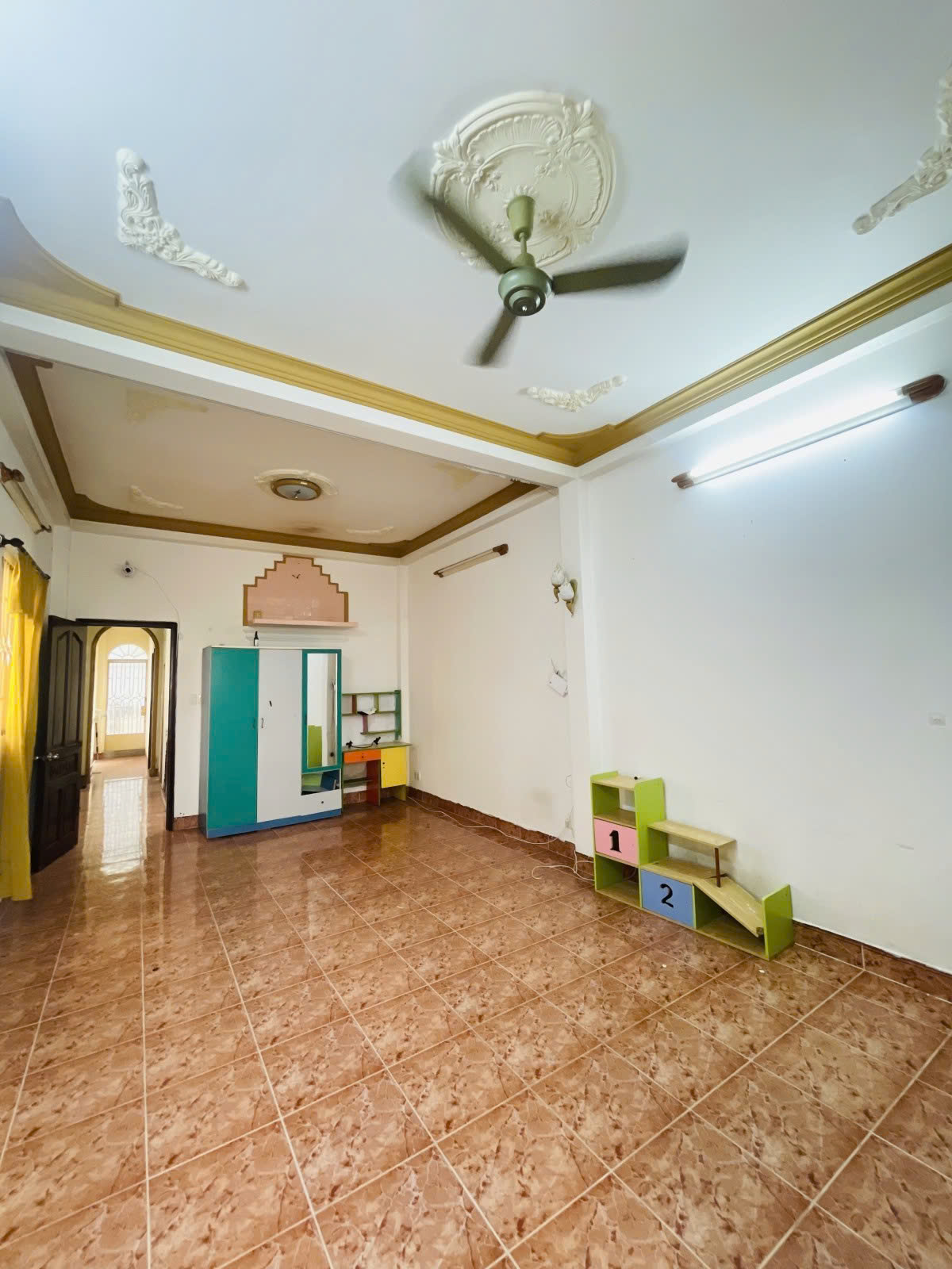 z7184906219650_58615afcb5f4cbedc634f0d38012a04e