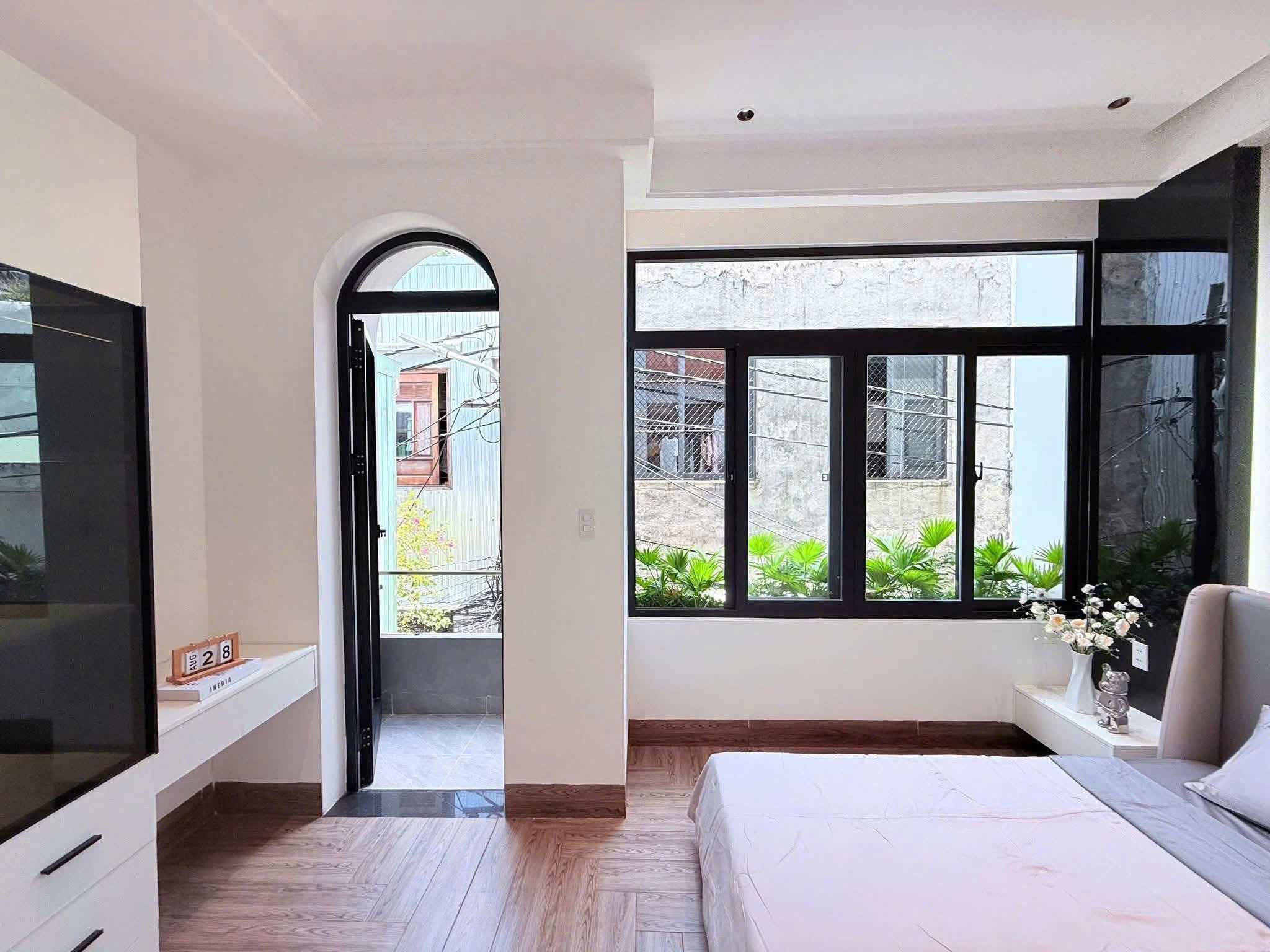 z7185704800228_0cee696f363f0a648730ae77b2a7ec05