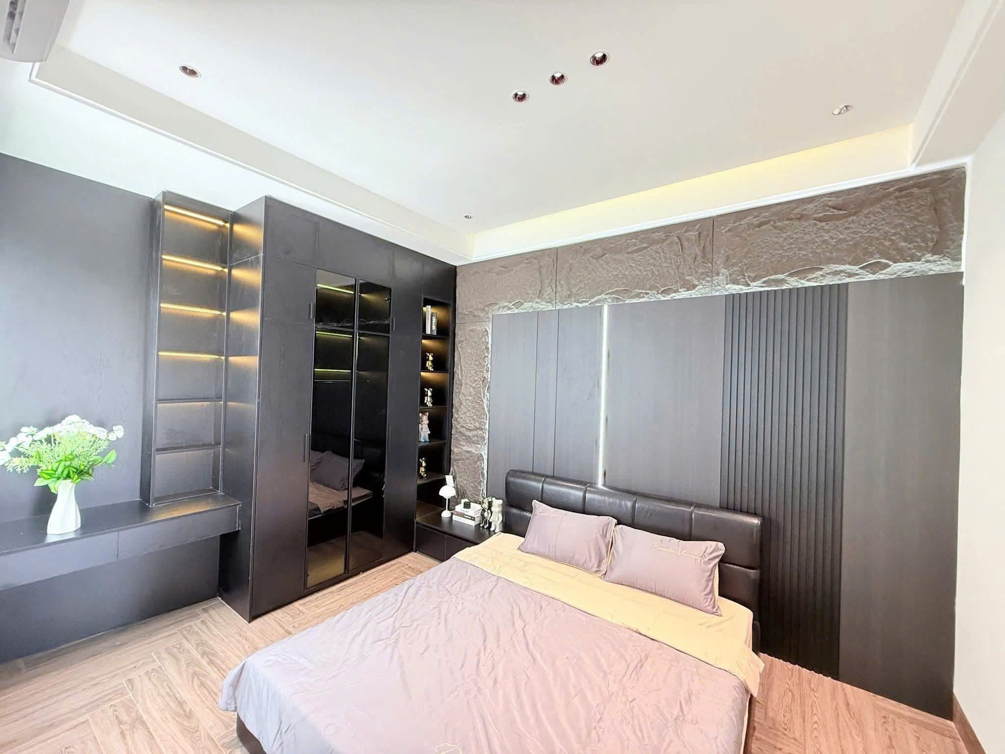 z7185704917032_d4dfe54ee5f44280e788d0c6a54cd17b