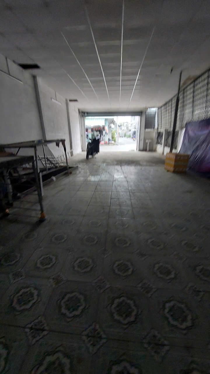 z7185894206173_fade18b269372db3346243e8fbf4ae32