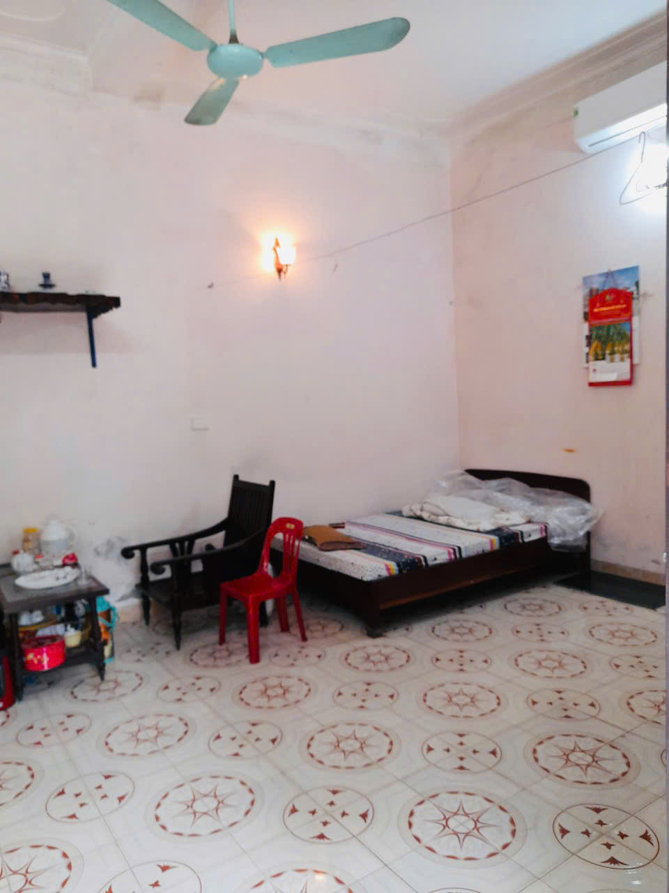 z7186689990262_673f33485f5eca4f5ebcbe247066505e