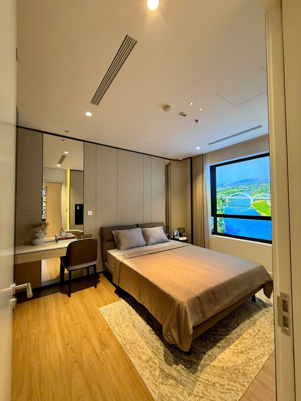 z7188009767682_228e2b390bb92c4a8603e3998ded3e2b