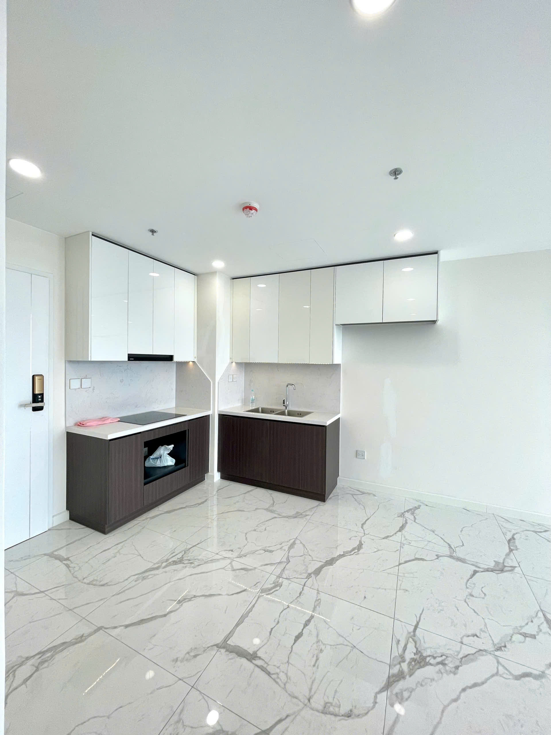 z7192700232486_a470c0933ac1cb6edc70d97b98c56884