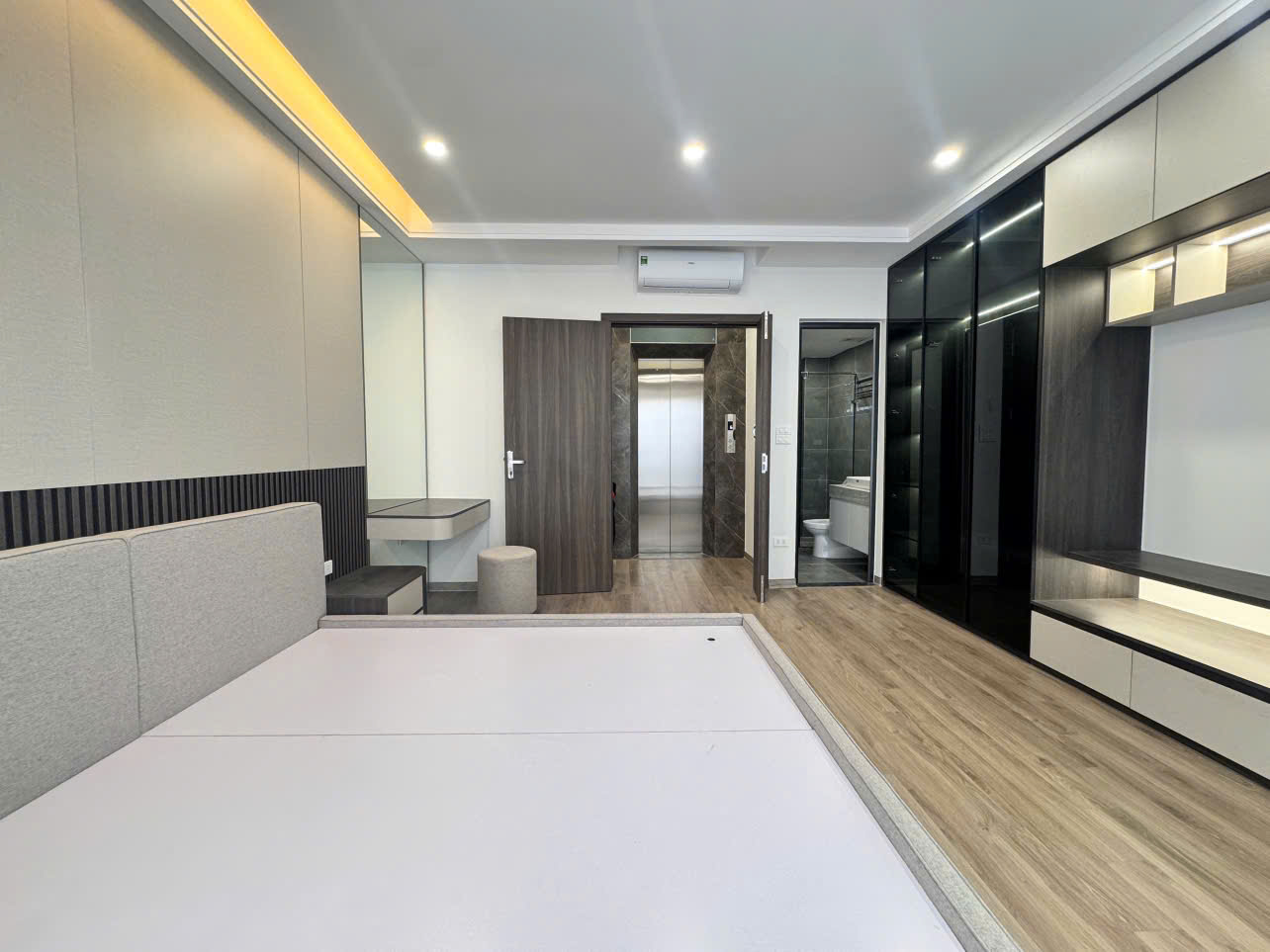 z7192906858584_f6b8a26f53761440b1ca33e0a3ce70ee