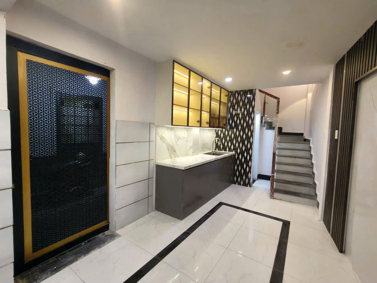 z7193057656800_aaa6757d608baf4fd5d564af8c35ba0f