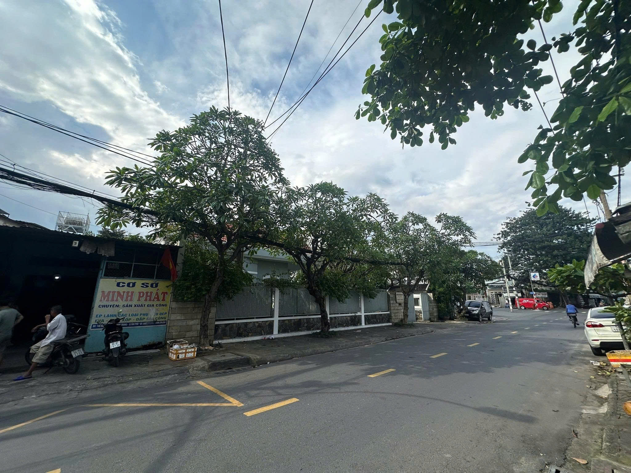 z7193306472462_fc5b786e495f540b1d6b9d32c58b0674