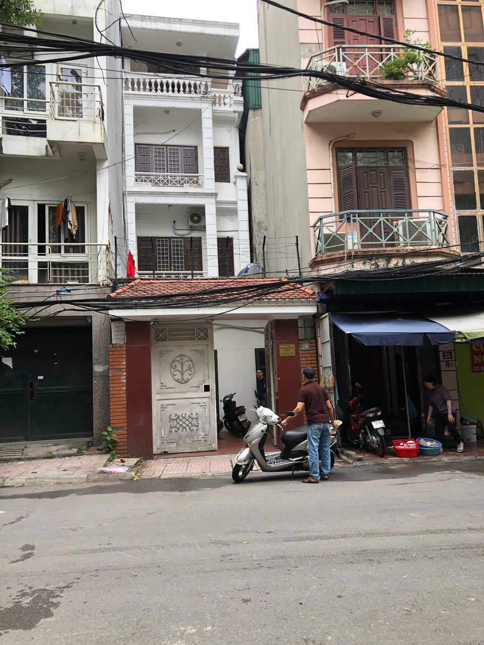 z7195000698748_5b39bfa213424cee89657ae4256c53f5