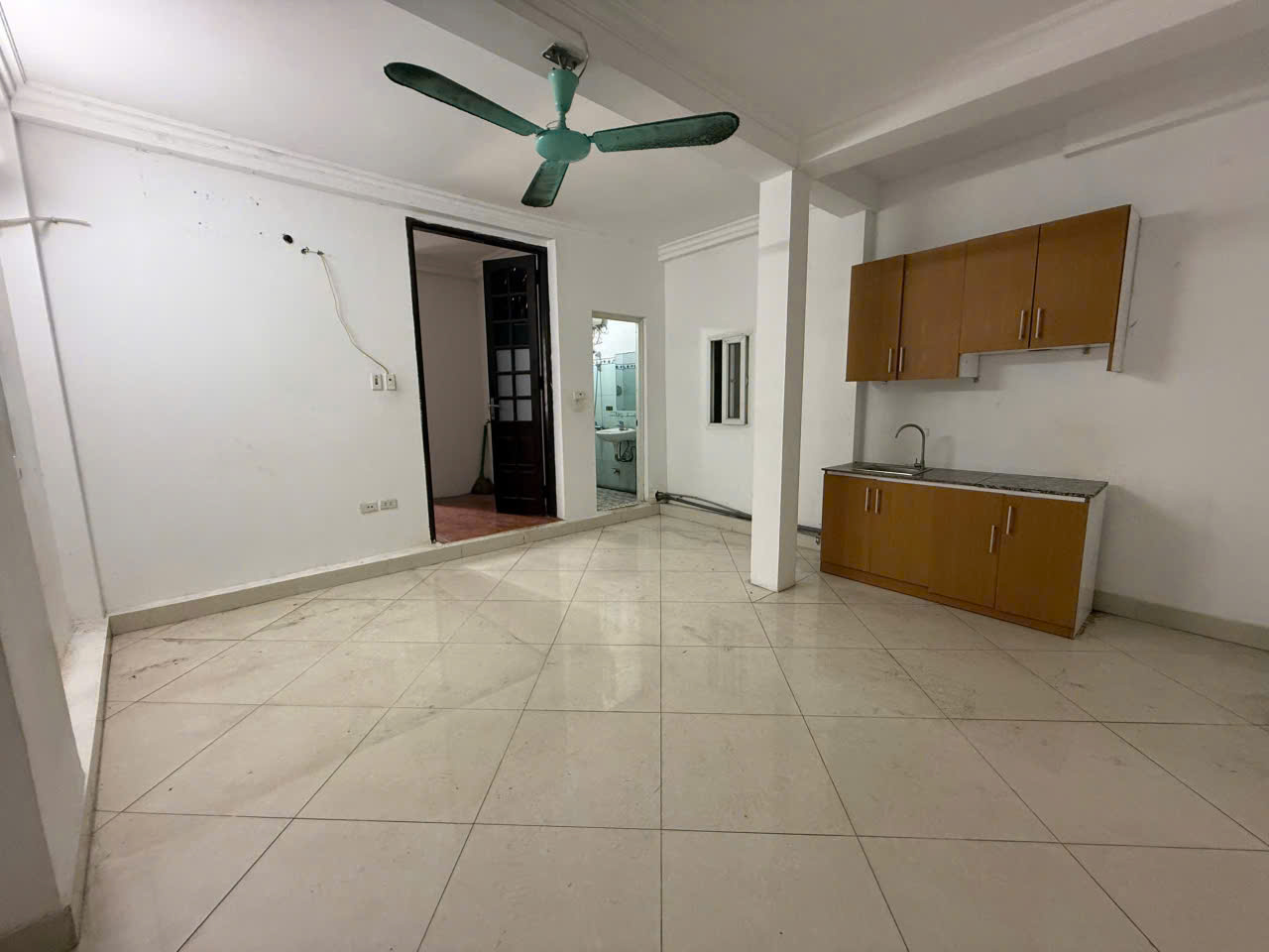 z7214103860984_cacd21901703eb474ba79b3e31ff847b