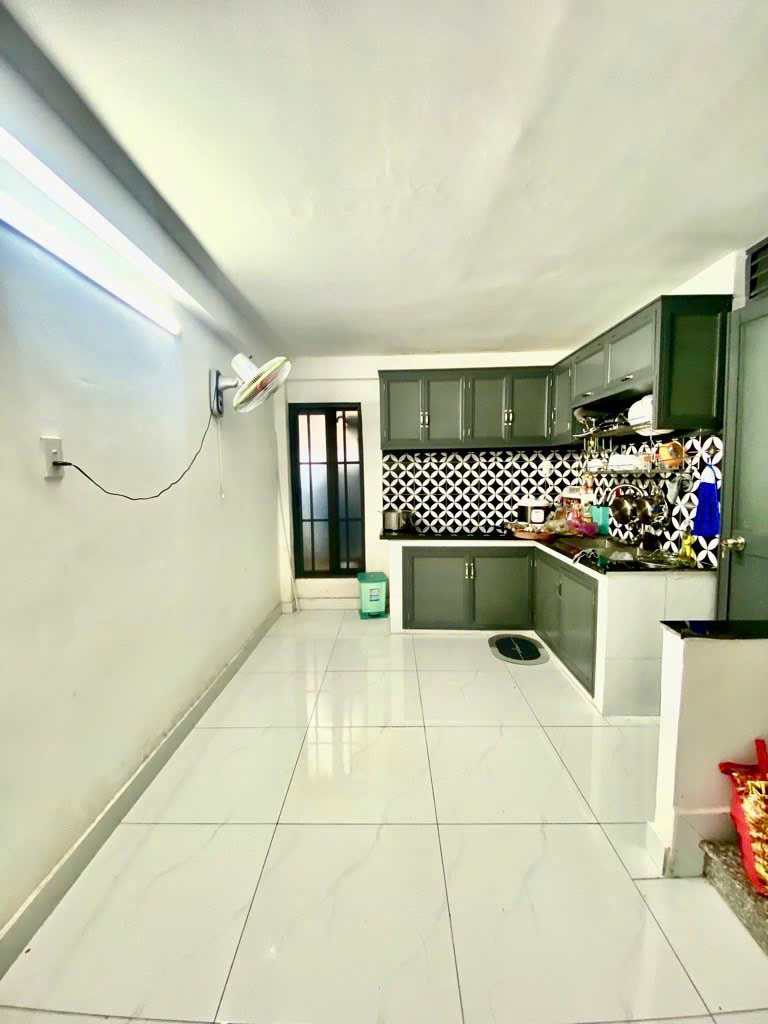 z7214550021149_67165a27d7af2856bdad73e177ab07d7