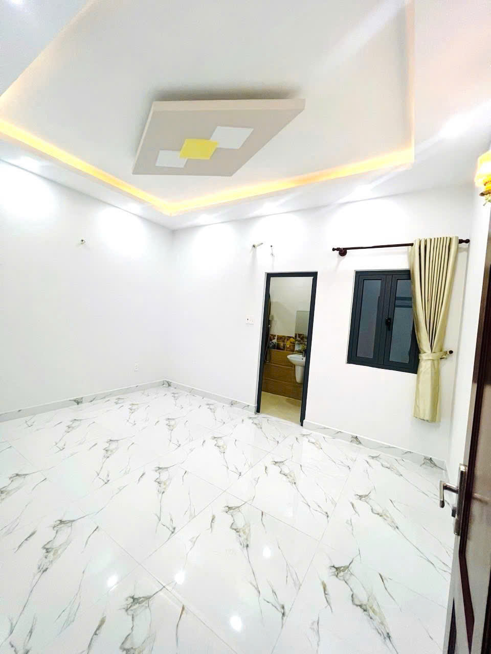 z7218861309791_b5dc07c93d203515b9af946f25e57c65