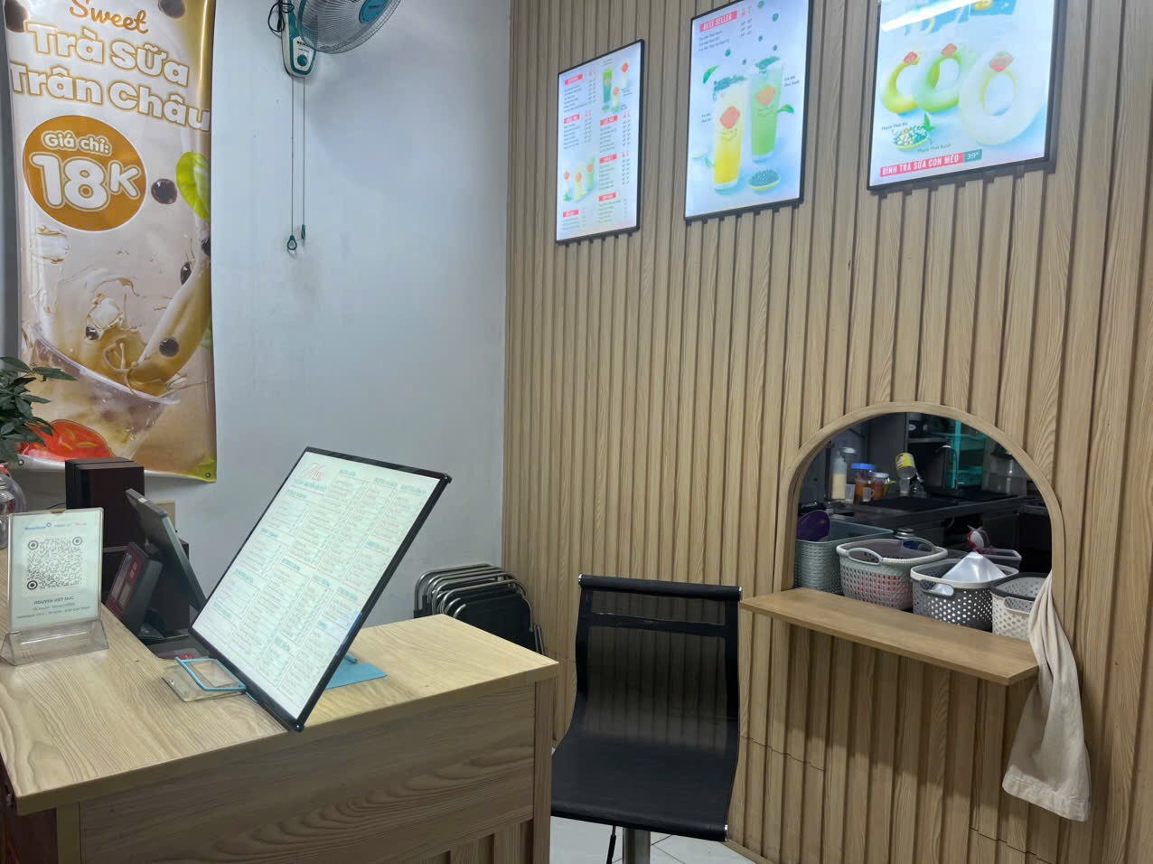 z7219630469617_26b9cfda7c2a5a4f27c6dc53bf696e72