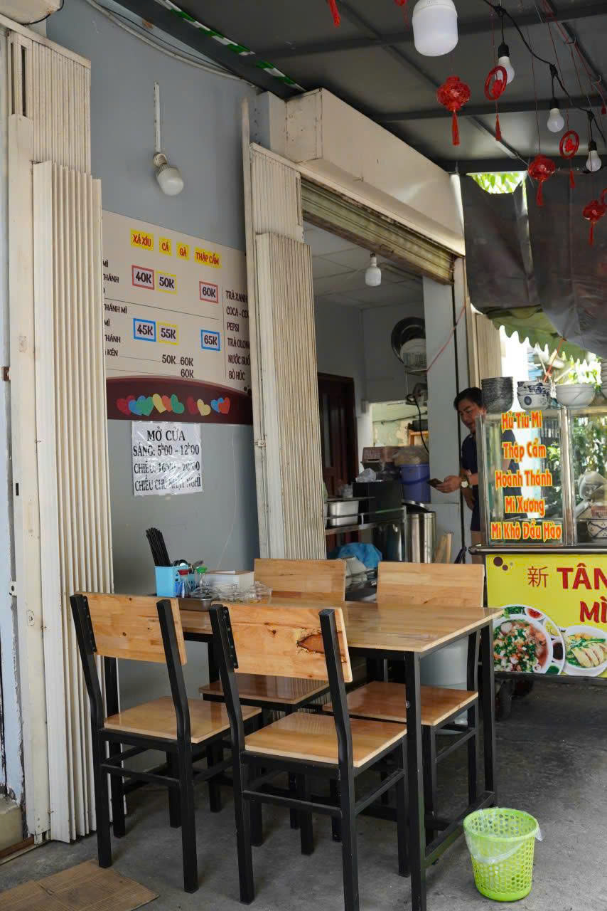 z7223056053884_243a60ce2a948e65eb25f91852e39843