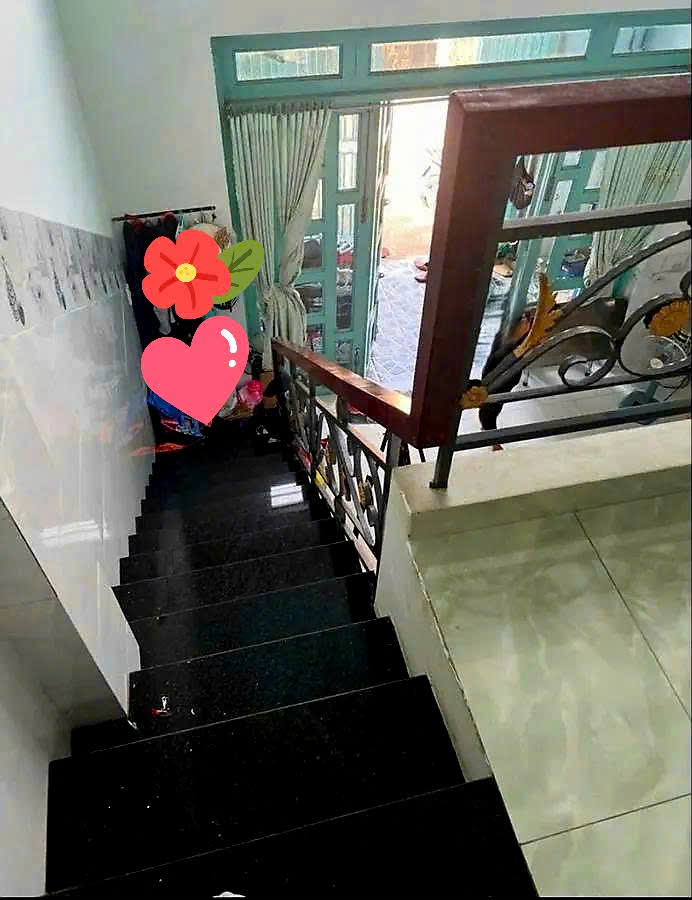 z7231075600701_f29db4e6d1ad5b1962750c2b93b4a51e