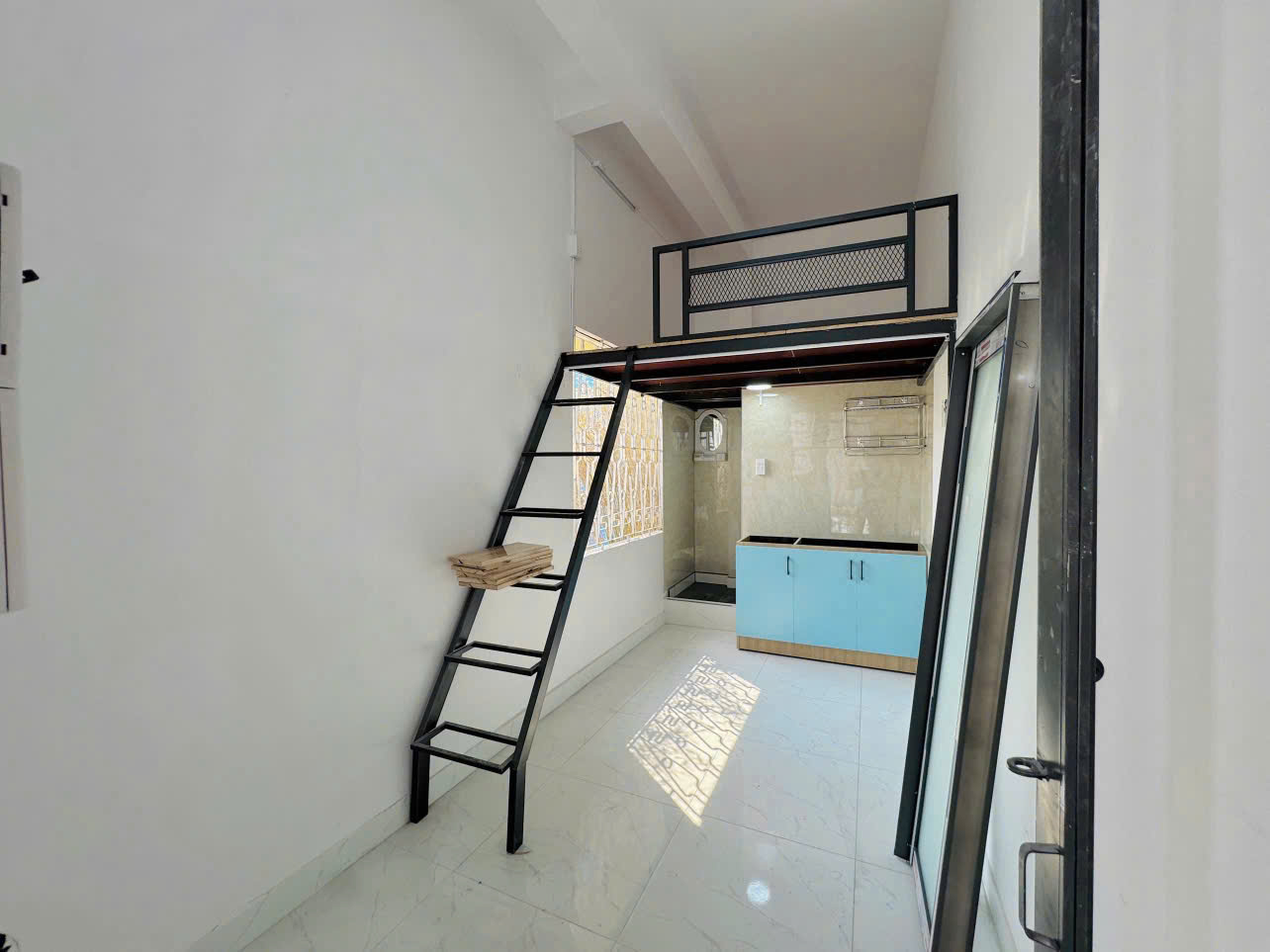 z7236781315466_4eb7d6af69d668e7dddc512fe4b5f78b