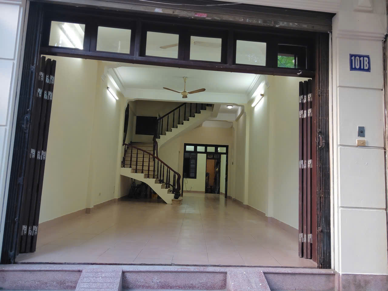 z7247287443870_14783a69185a654306e0075a86ac9c68