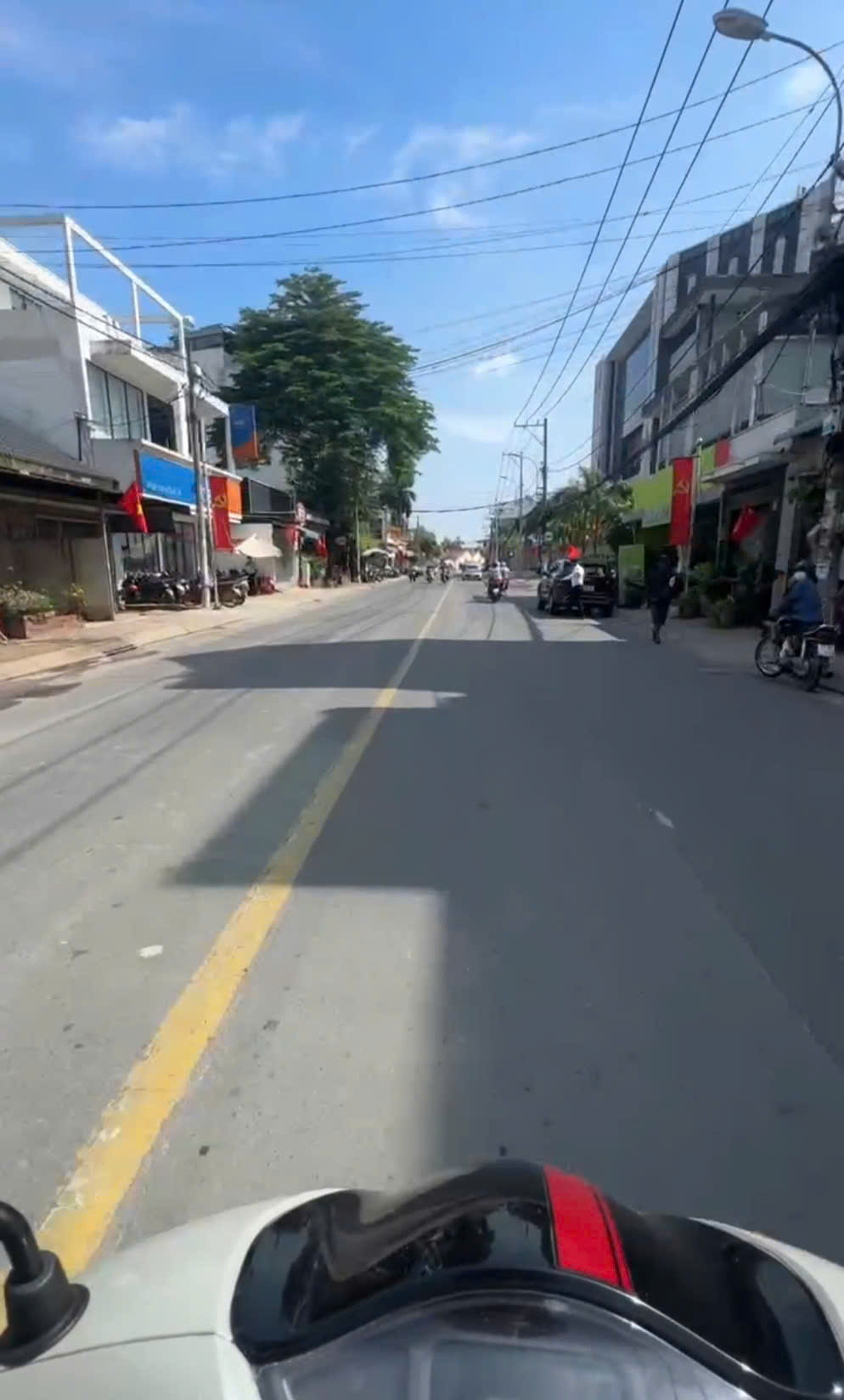 z7256770809336_59c41bdc78caad28a816b69e4e05f842