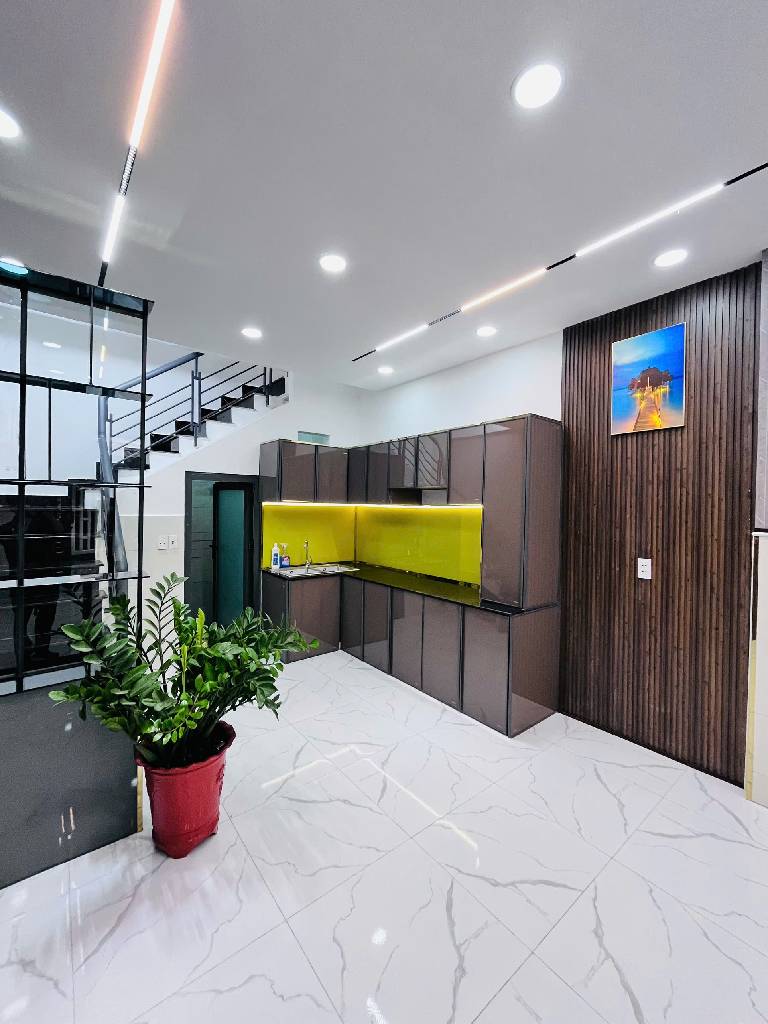 130eeb81-bb82-4402-a685-c455d1f0bcbb