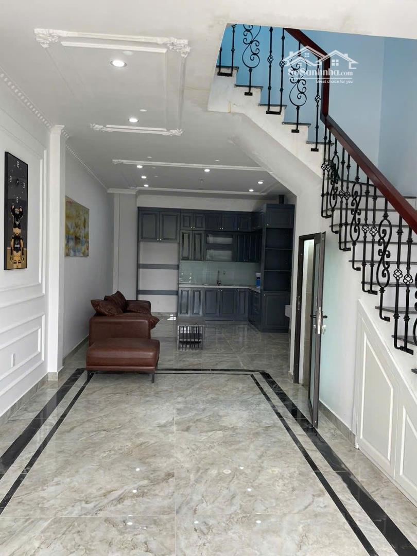 1763694346-picturedzoyg