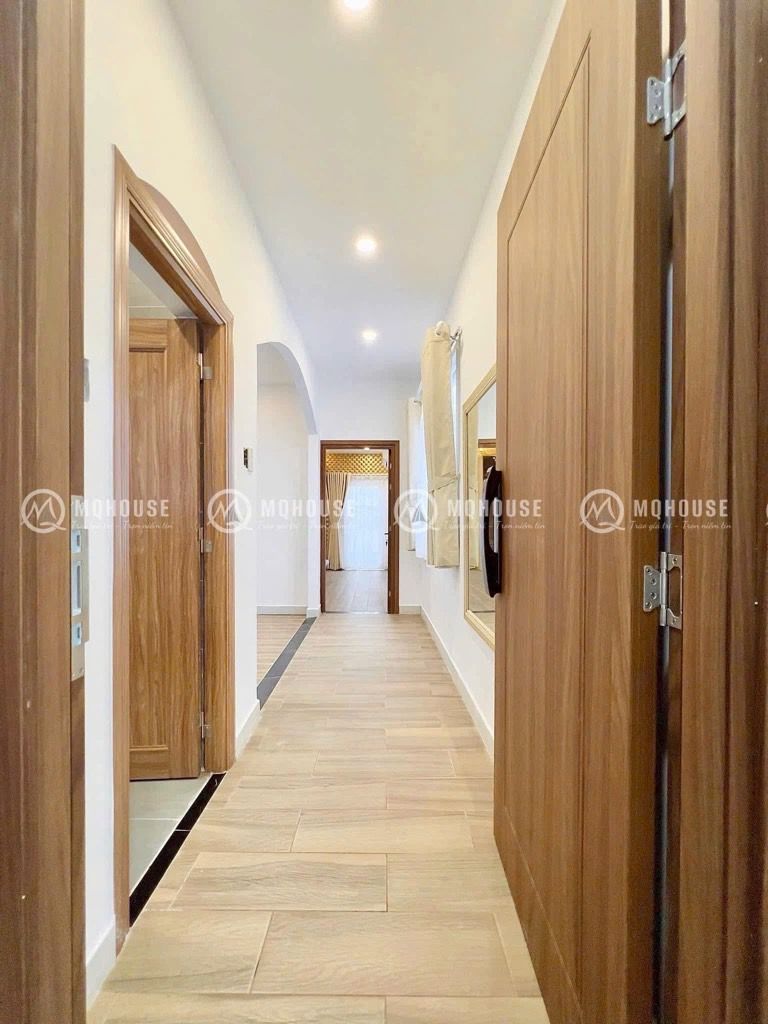 281q-188FB6B-mjpaqyh7_369_9