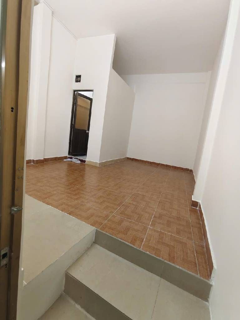 29y3-D006383B-mjdx6b4t_700_17