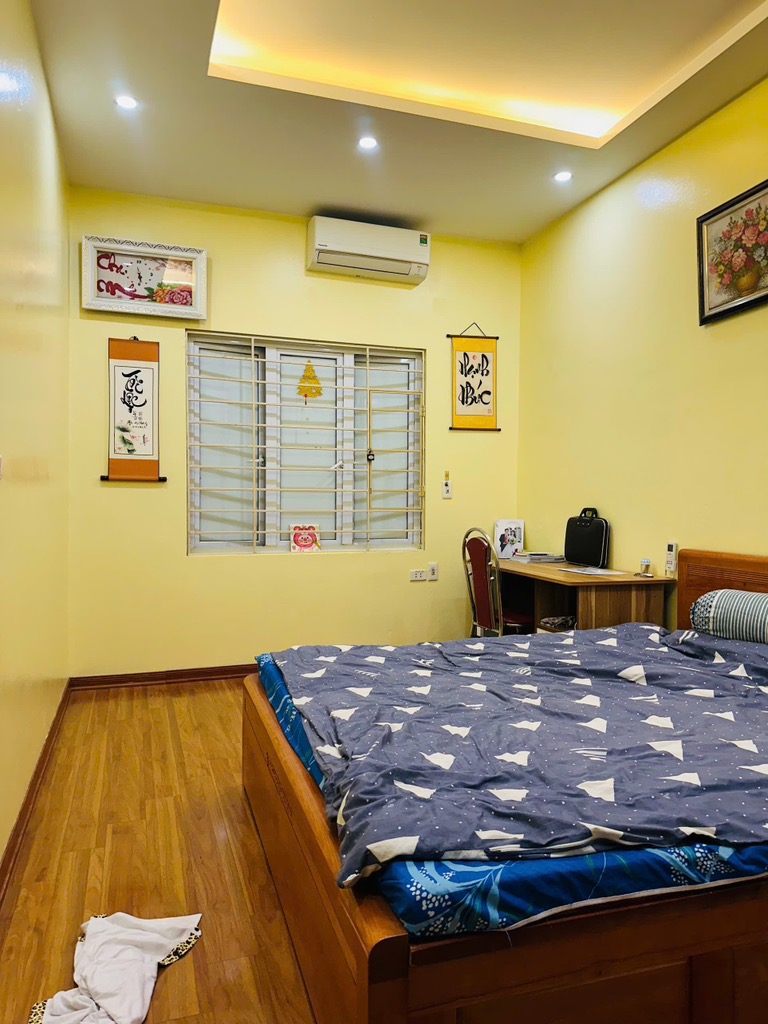 2hbg-2B74CE4-m9jt7qm6_33_10