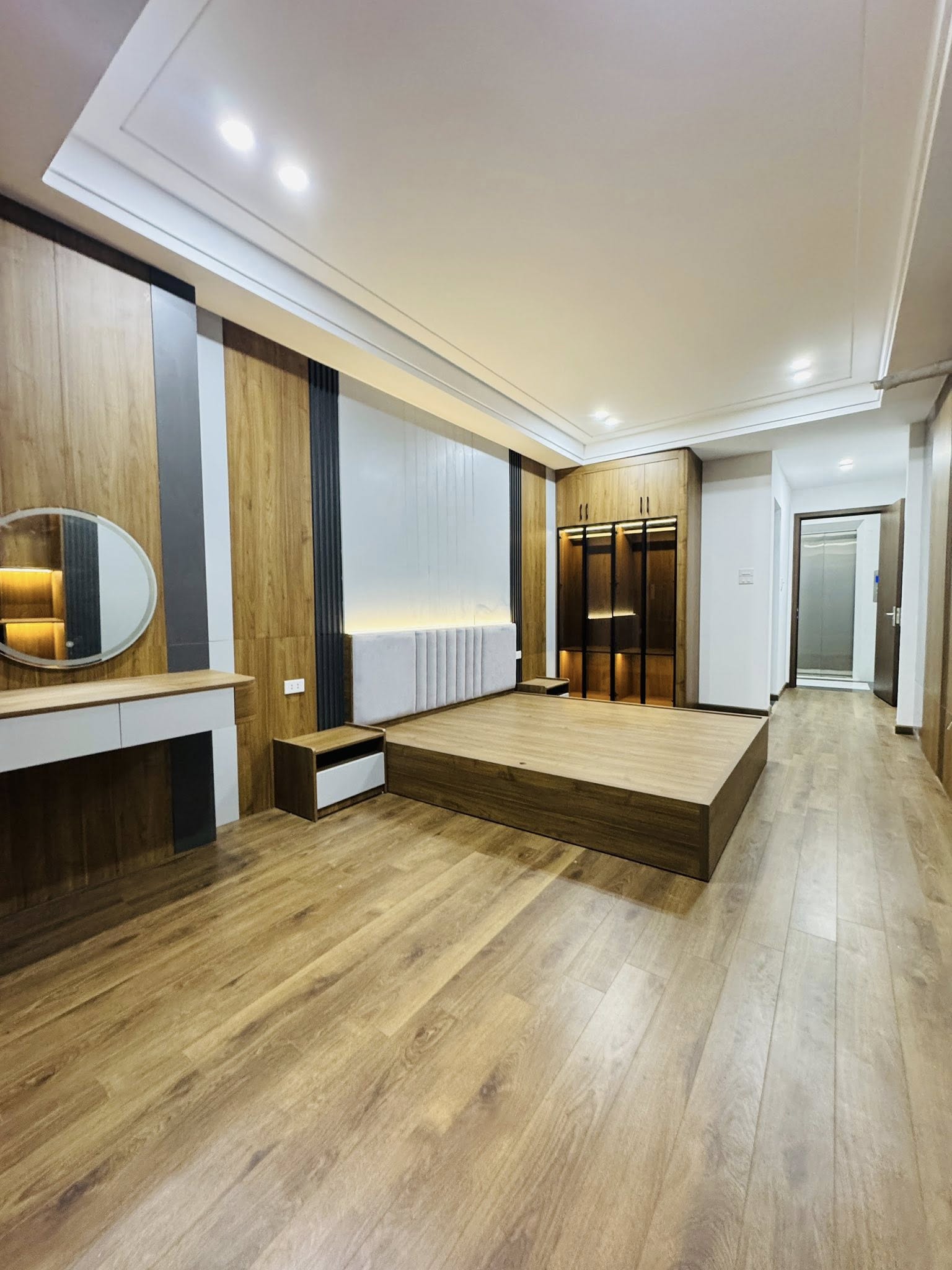 596989479_876120951767485_1544616163624312462_n