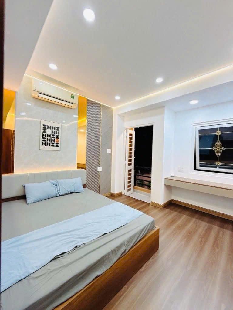 ban-nha-hem-759-cach-mang-thang-8-ban-nha-phuong-6-tan-binh-0922196969-3