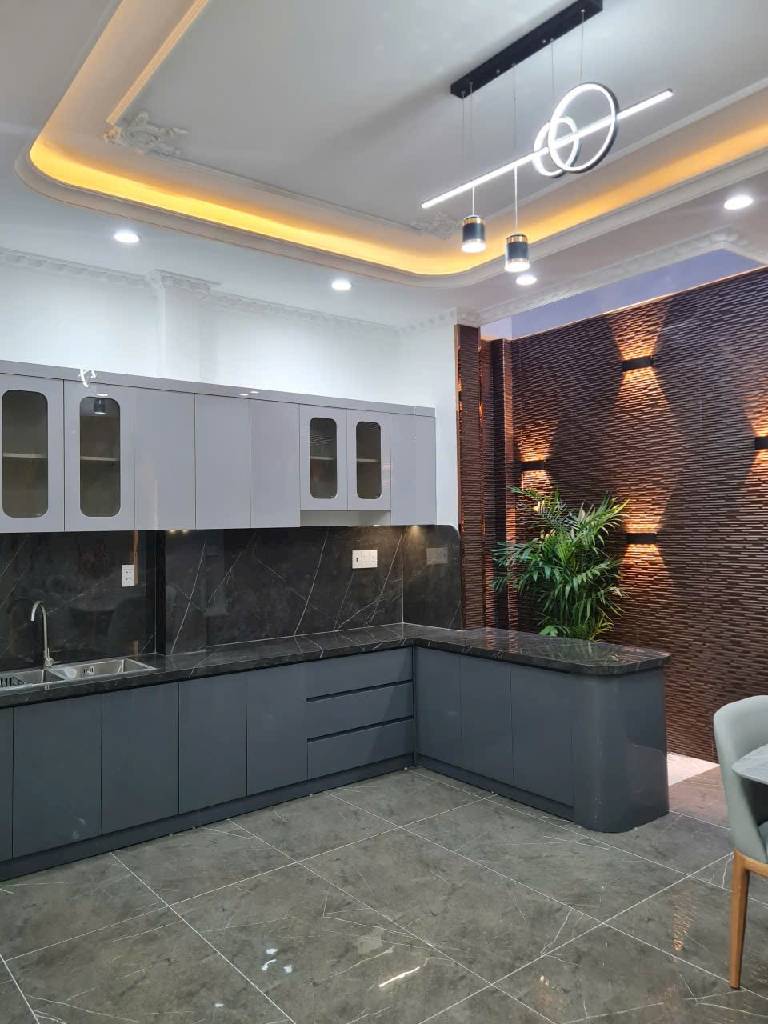 ban-nha-hem-xe-hoi-pham-van-bach-3-0964364745