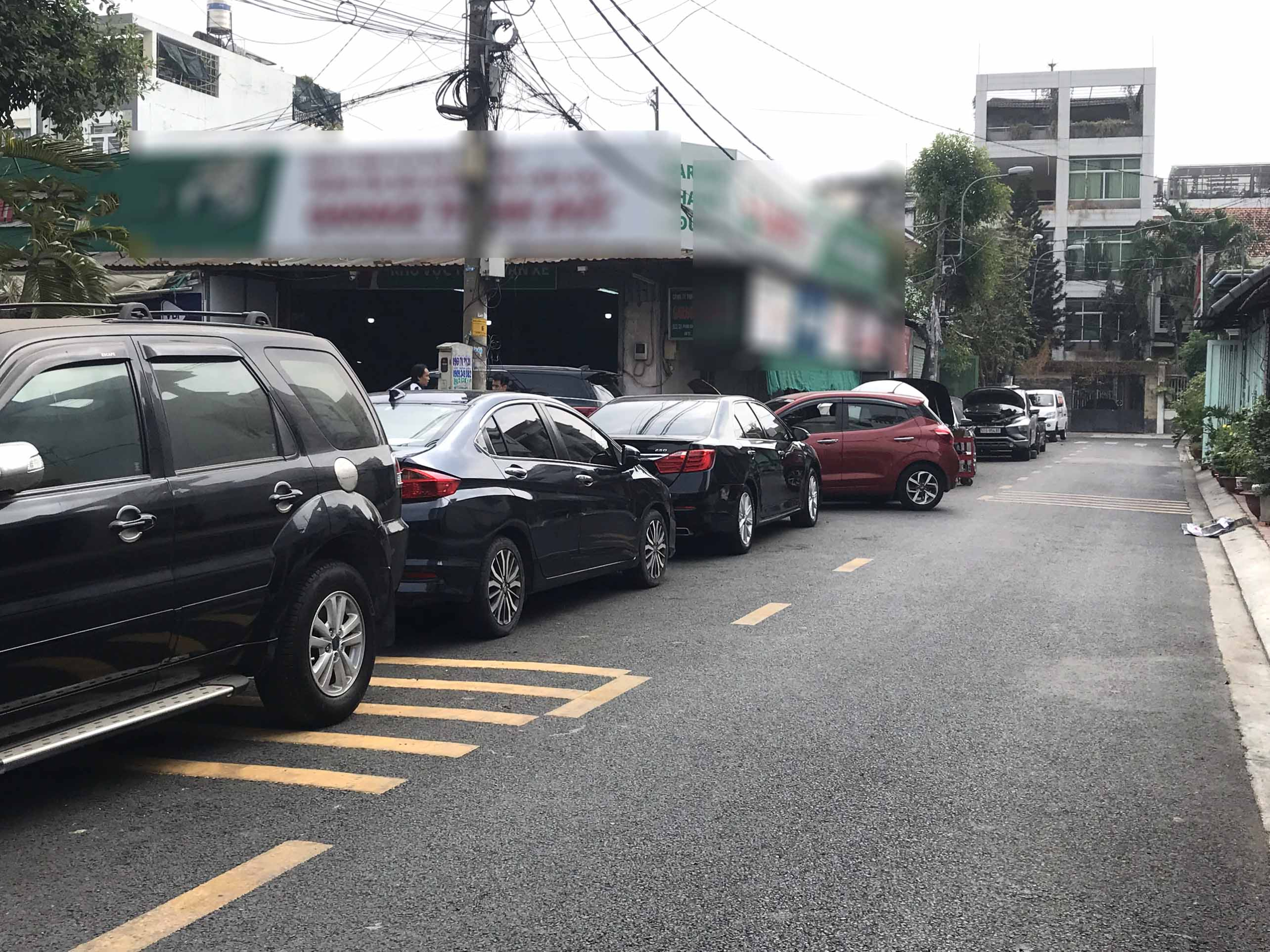 ban-nha-hem-xe-hoi-pham-van-dong-chi-hon-30-ty (1)