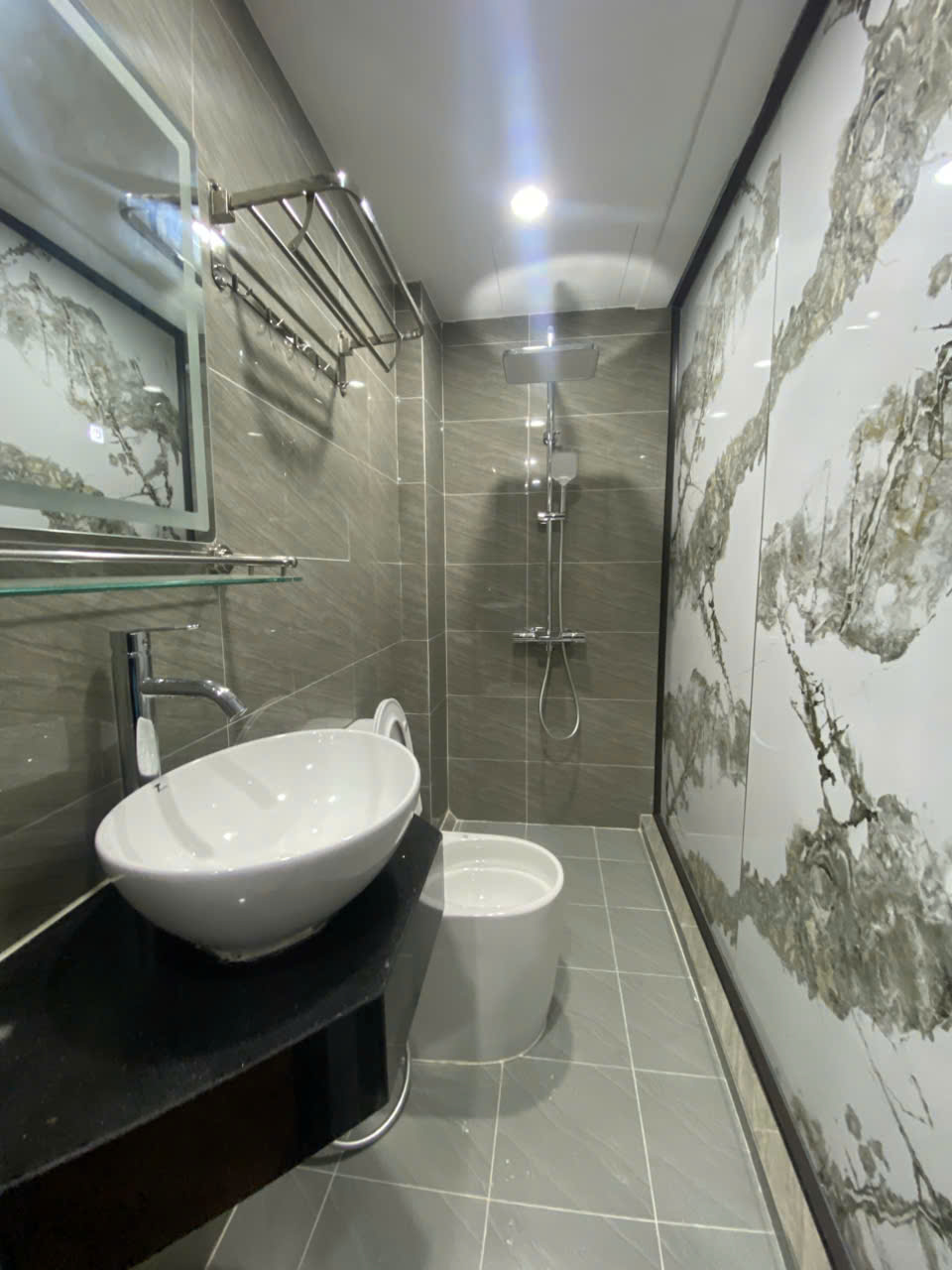 cho_thue_nha_giai_phong (3)