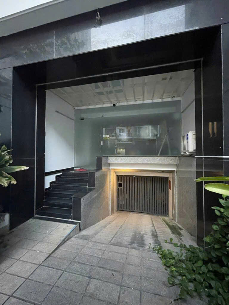 e0e57a28-9282-4e16-9b76-28f9afaada49