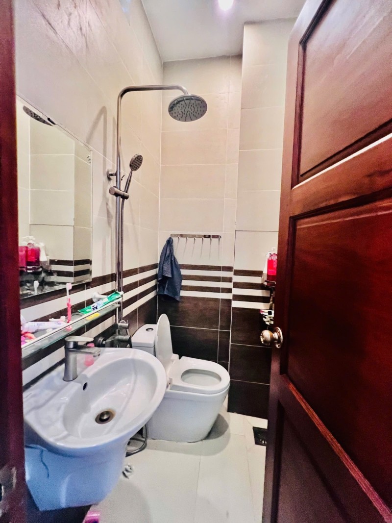 f90df18323b8db4b656eca33ab38520a.md