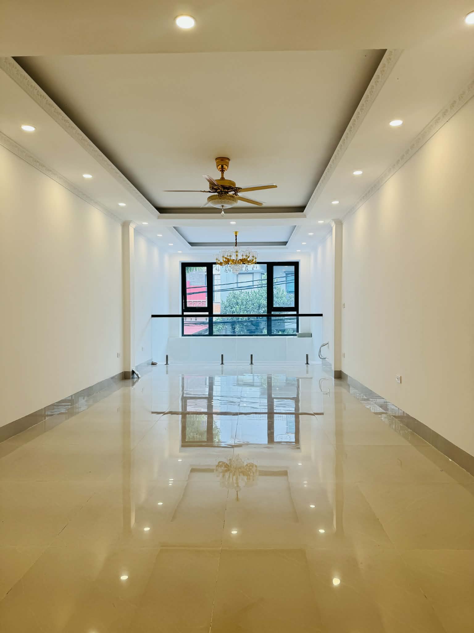 f9d3613d-670d-4ea3-989b-7fcbf6626c31