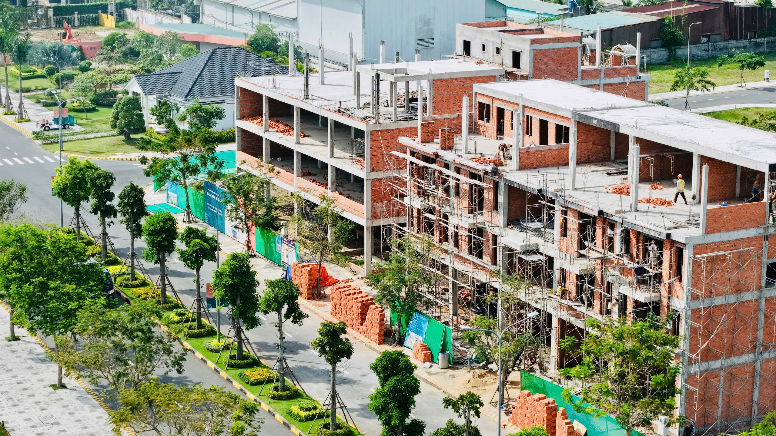 gen-h-z7271336676331_1486f563bbe38351416e2ff0dbd2039f