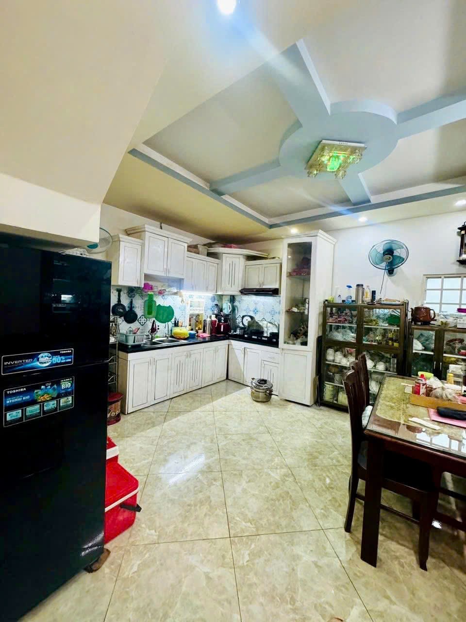 gen-h-z7308073854494_89ff471df5579dea49587a1440b5701c