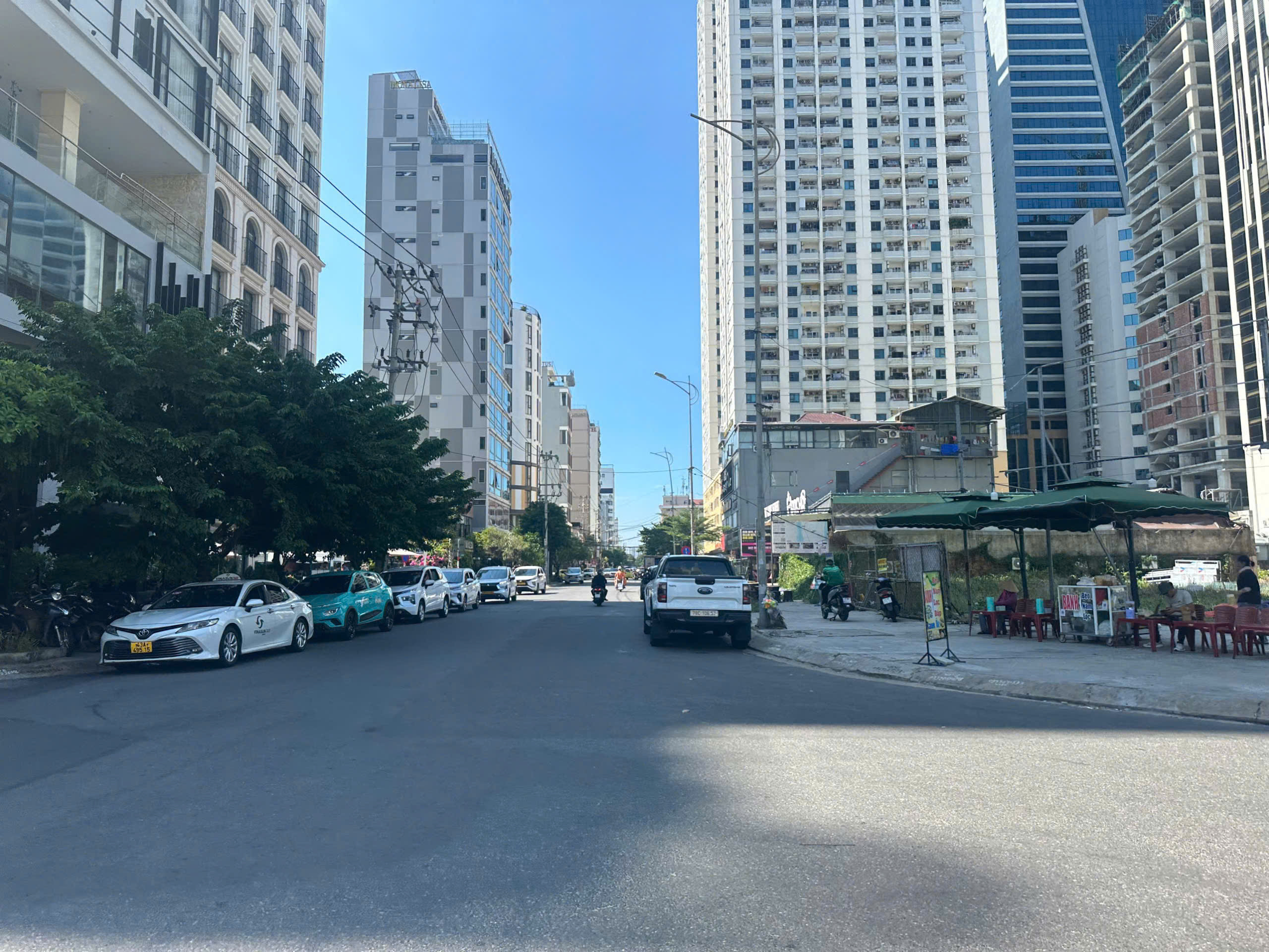 gen-h-z7385792921624_5887761e3f857d0e7b2128b5f3a6303b