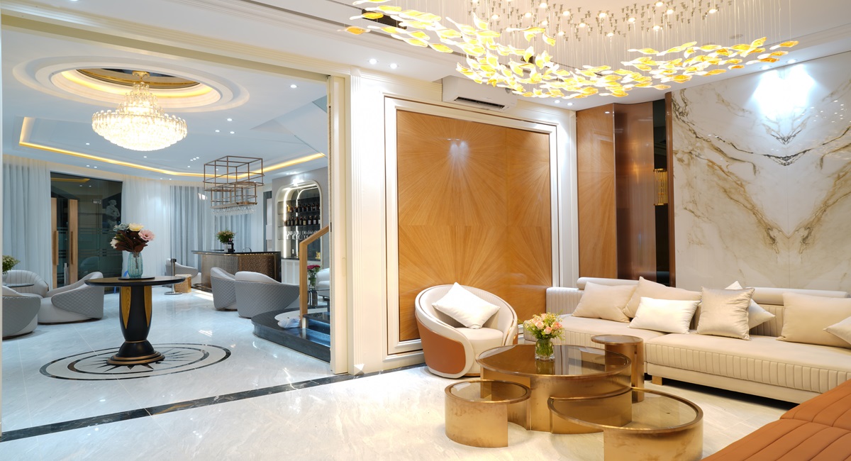 khai-truong-nha-mau-agora-city