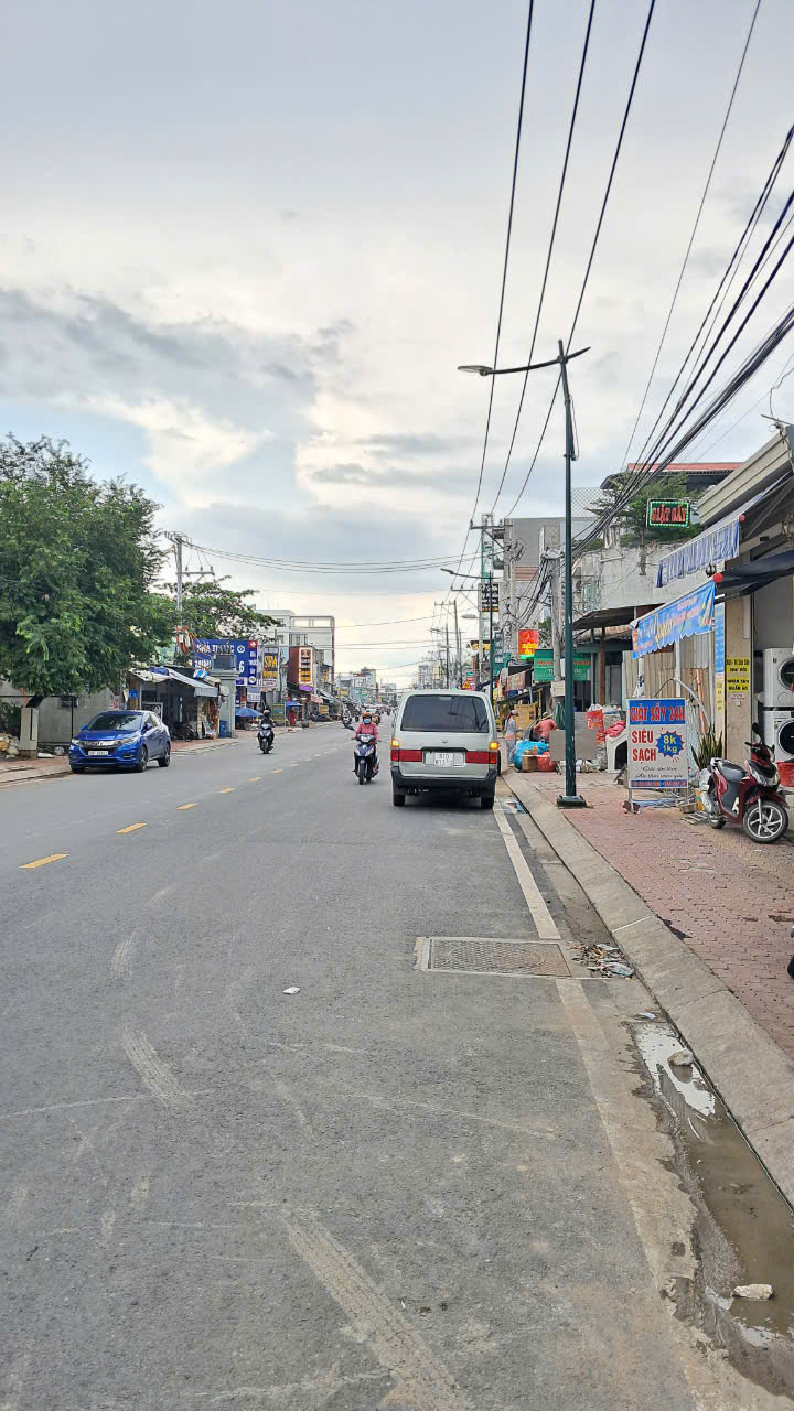 z5937611502626_78a5fce3734f627afc2722cc870598b5