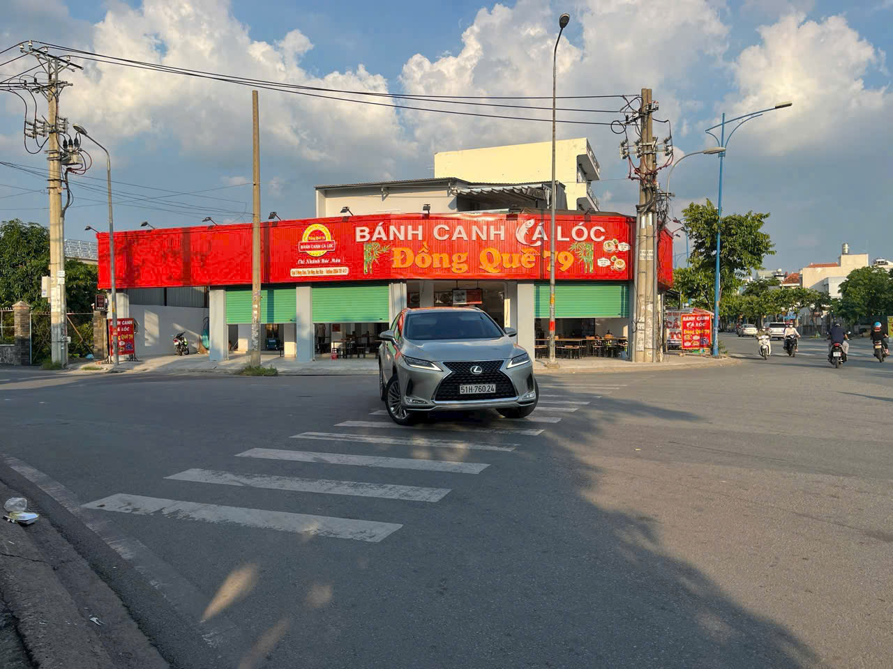 z6062689845814_f99198886cd73b4902d978c3dfc76d23